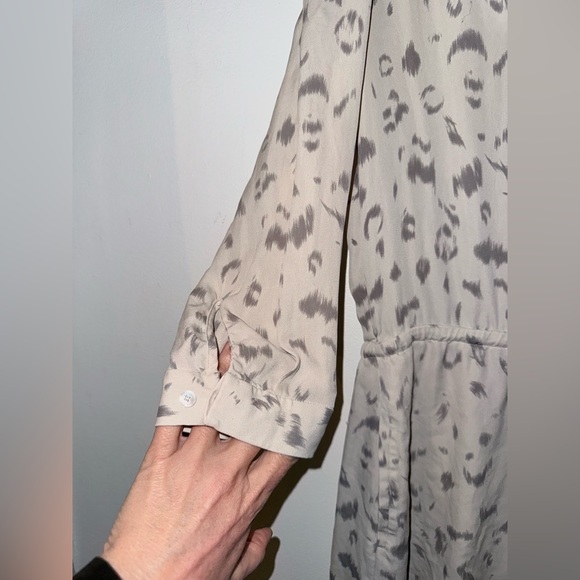 Babaton Cream Bennett 100 % Silk Mini Dress Size L - Picture 4 of 11